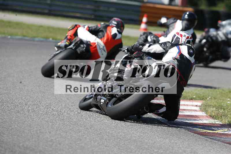 Archiv-2025/44 09.08.2025 Plüss Moto Sport ADR/Freies Fahren/backside